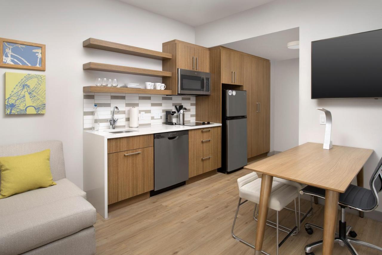 Element Orlando Universal Blvd. Williamsburg Extérieur photo